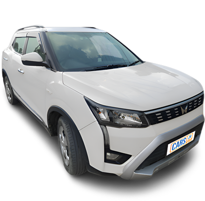 Mahindra XUV300-img